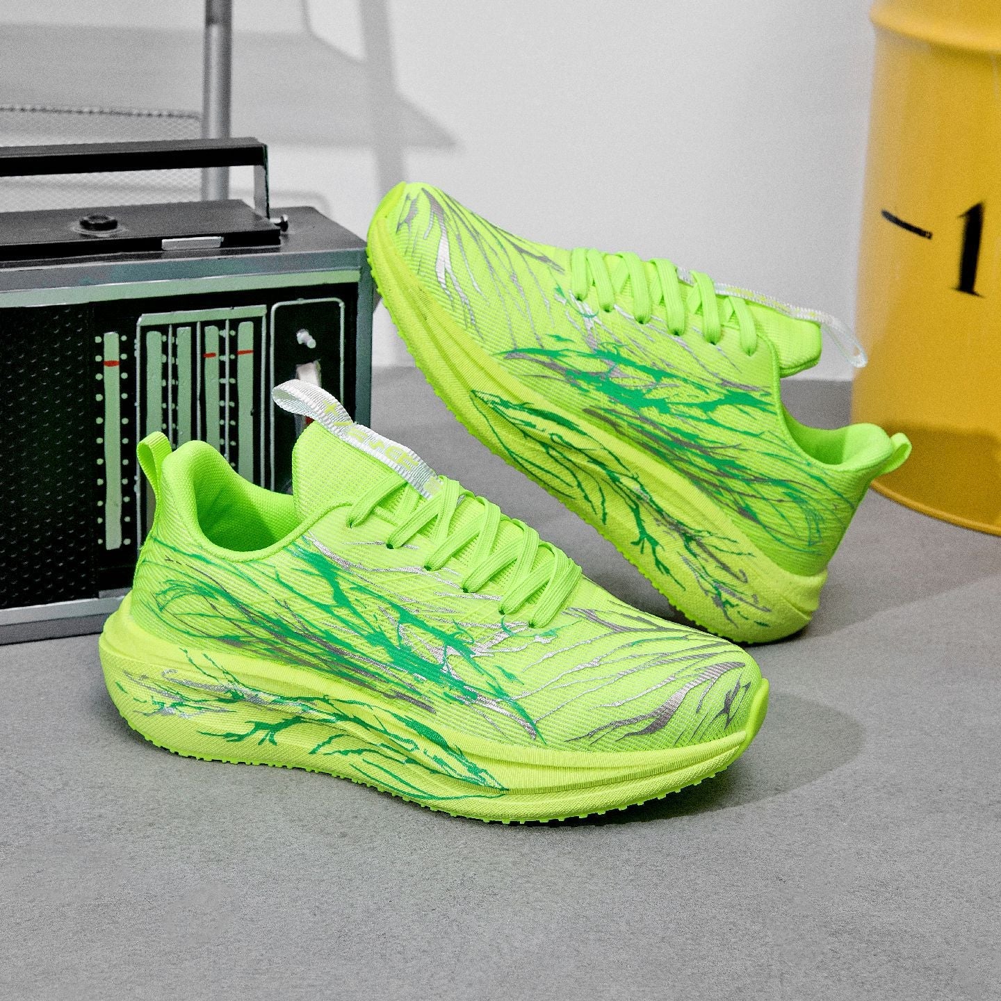 Casual Sports Shoes, Lightweight Breathable Shock Absorption Running Shoes